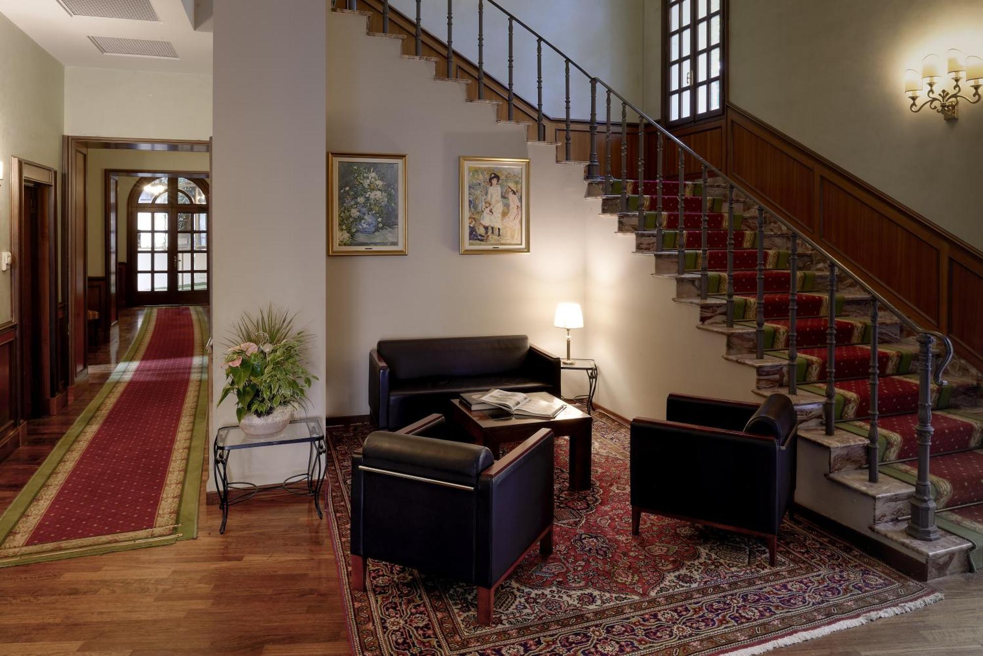 Meditur Hotel Bologna オッツァーノ・デッレミーリア エクステリア 写真
