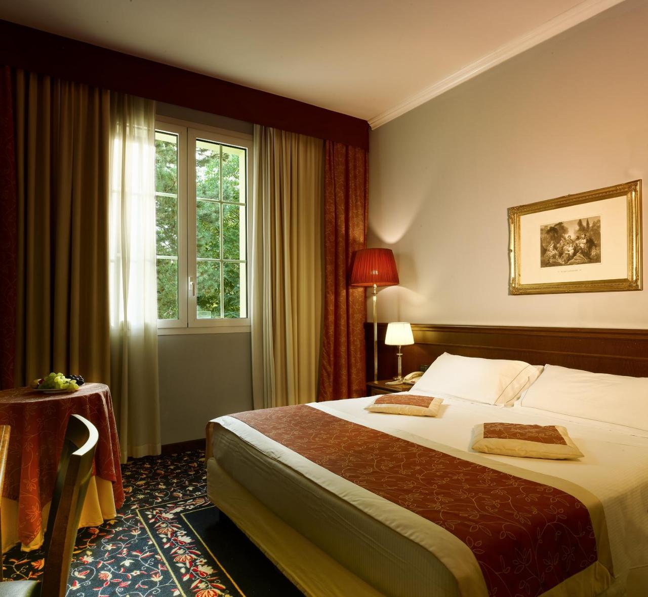 Meditur Hotel Bologna オッツァーノ・デッレミーリア エクステリア 写真